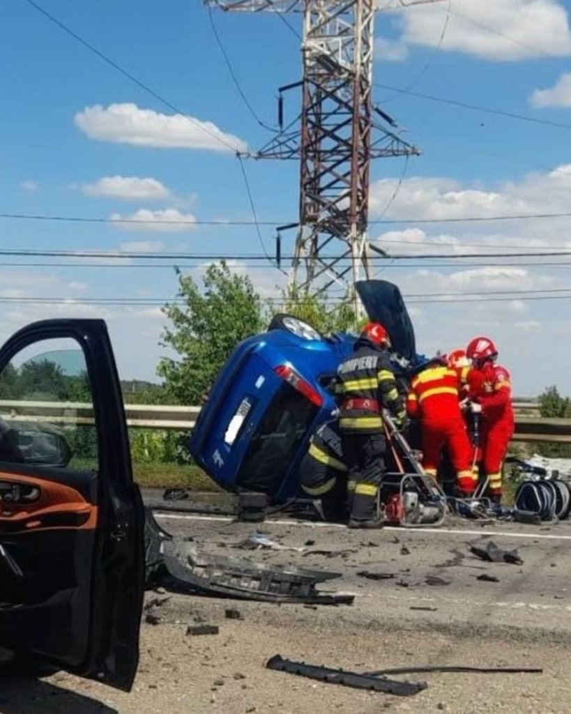 Doi soți morți pe DN2B Brăila, după o depășire. Trei copii, răniți