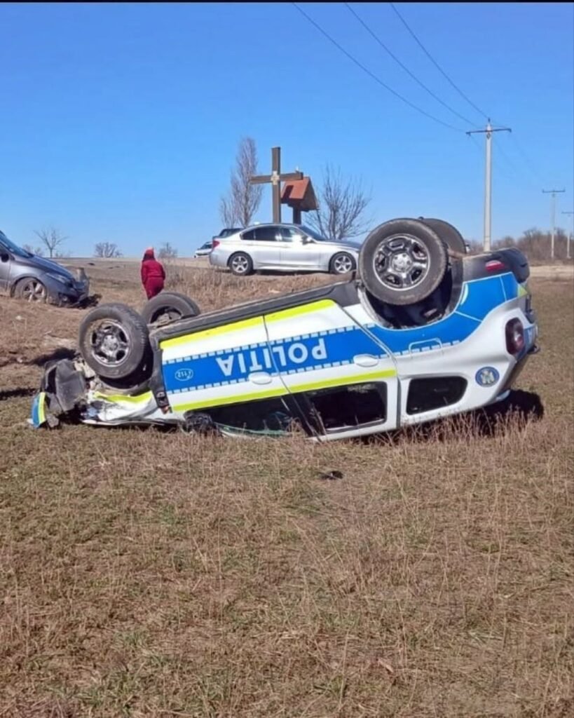 O autospecială de poliție, implicată într-un accident pe DN2-E85! O șoferiță ar fi provocat impactul