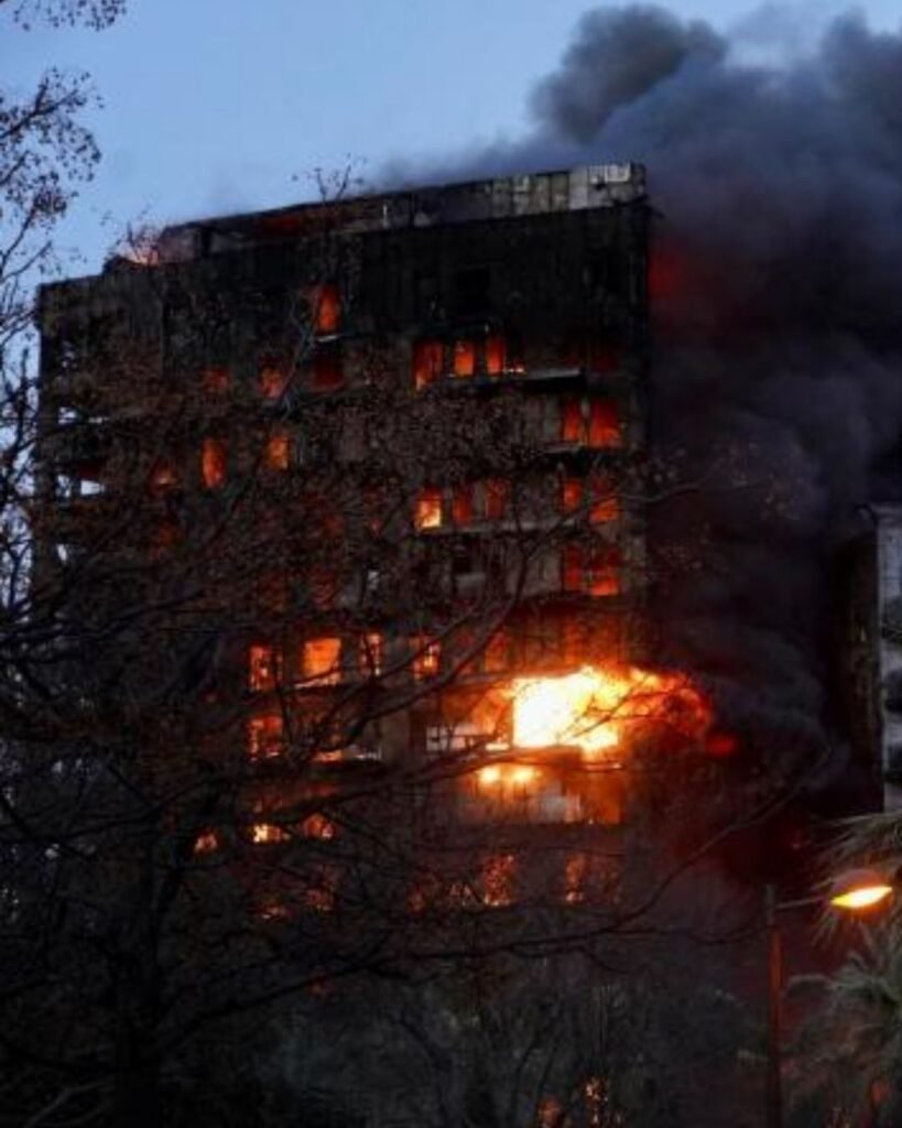 Zaporojie atacată cu bombe aeriene. Trei civili killed și 13 răniți