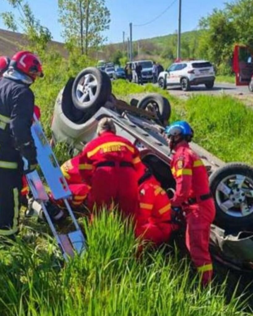 Adolescent de 15 ani, reținut după ce a provocat un accident grav sub influența alcoolului