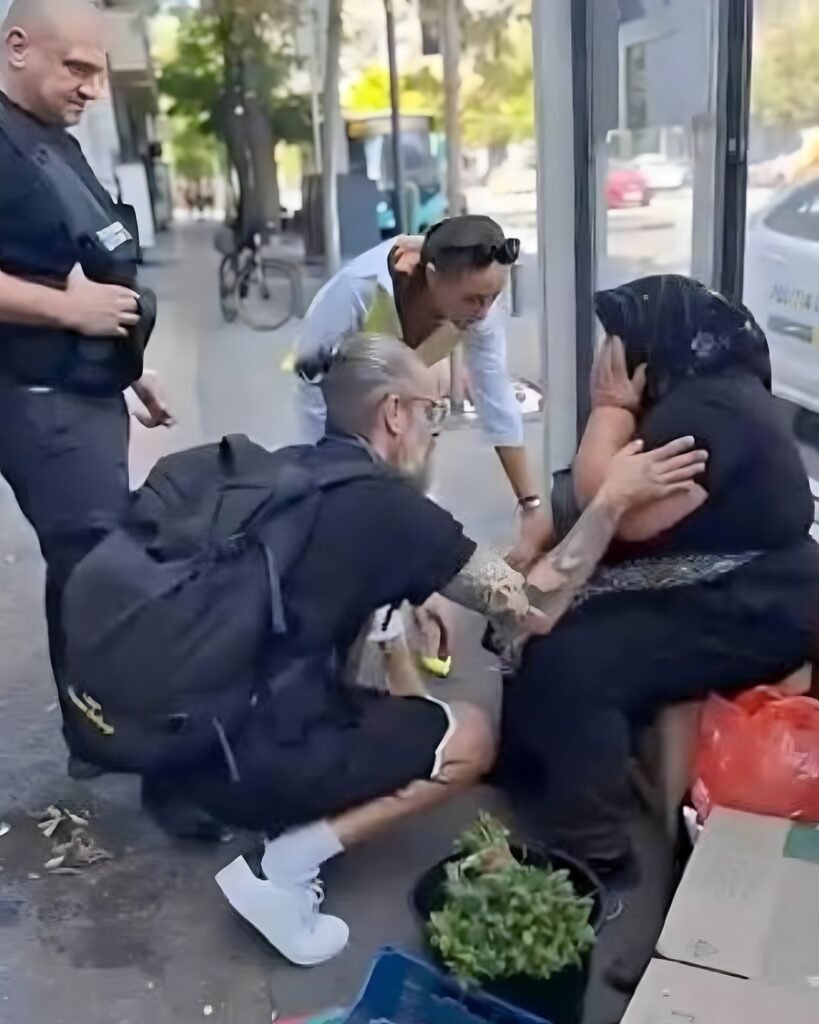 Polițist din Sectorul 1, cercetat disciplinar după ce a aruncat marfa unei bătrâne