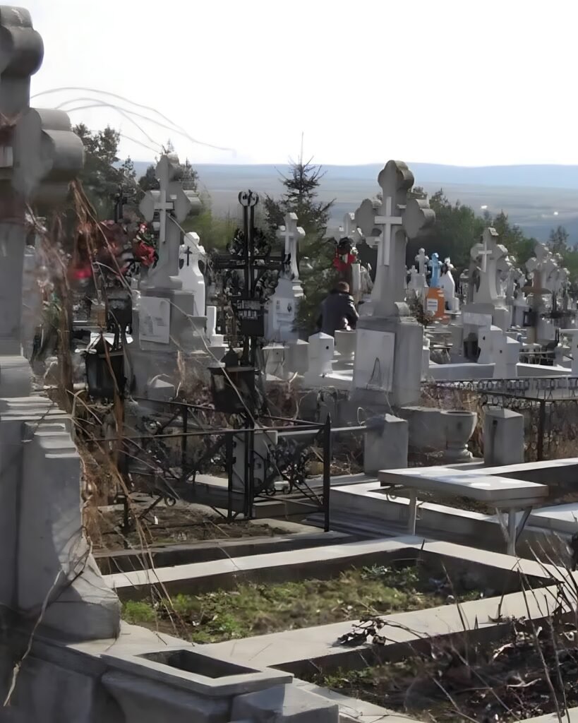 O înmormântare decentă costă peste 20.000 de lei. Ce acoperă statul