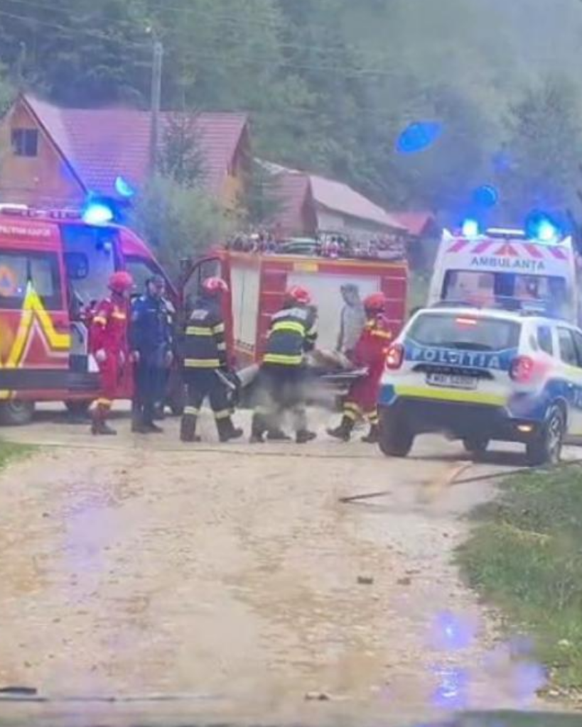 Trei bărbați electrocutați în Apuseni. Ce investigă poliția