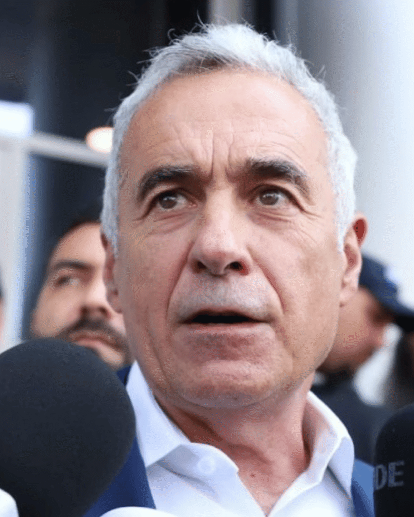 Călin Georgescu, ridicat de DIICOT într-un dosar de înșelăciune de 1,1 milioane de euro