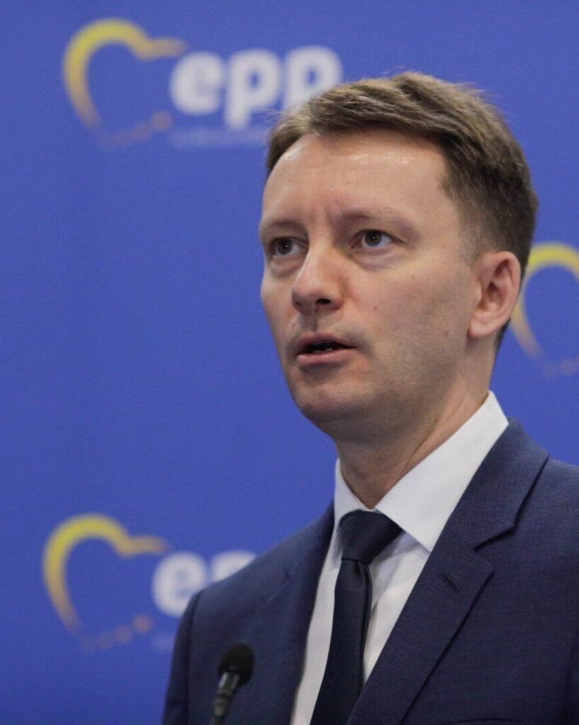 Siegfried Mureșan, desemnat premier. PSD deține cheia majorității parlamentare