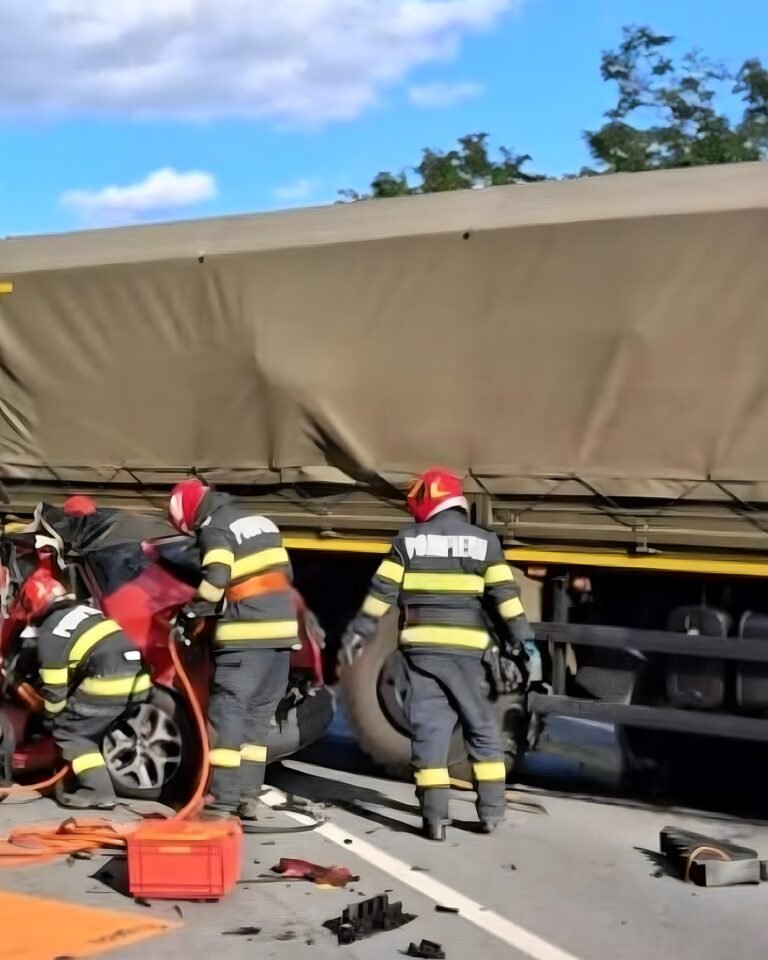 Șofer mort la Craiova după ce autocamionul s-a răsturnat peste el