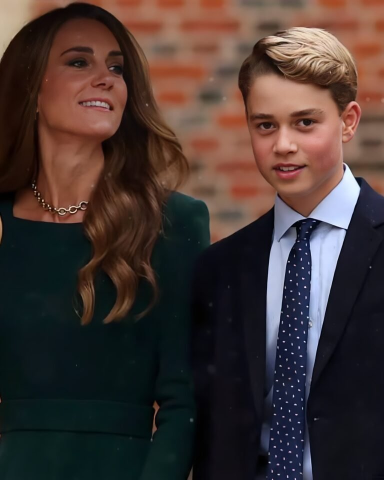 Prințul George, prima zi la școala lui William. Taxa: 63.000 de lire