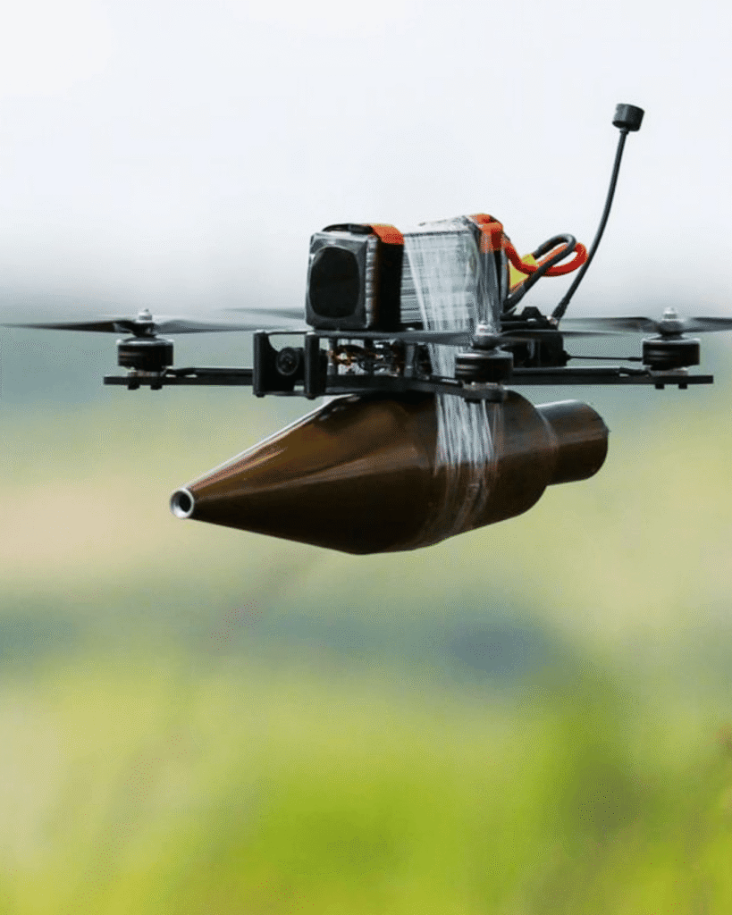 Dronă fără pilot s-a prăbușit în apropierea frontierei moldave. Ce au descoperit autorități-le