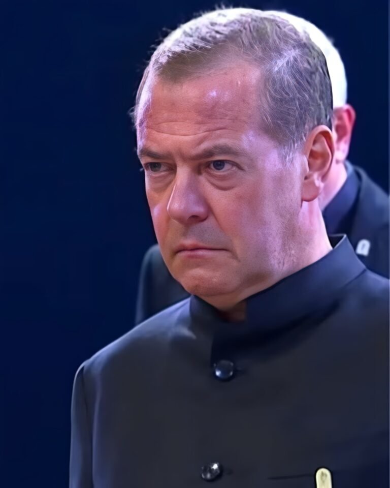 Medvedev atacă SUA de ziua lor: „Imperiu al răului, nu model”
