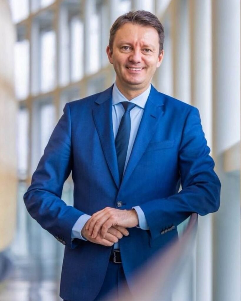 Siegfried Mureșan, desemnat de Nicușor Dan pentru funcția de premier. Nominalizarea, făcută înainte ca europarlamentarul să accepte oficial