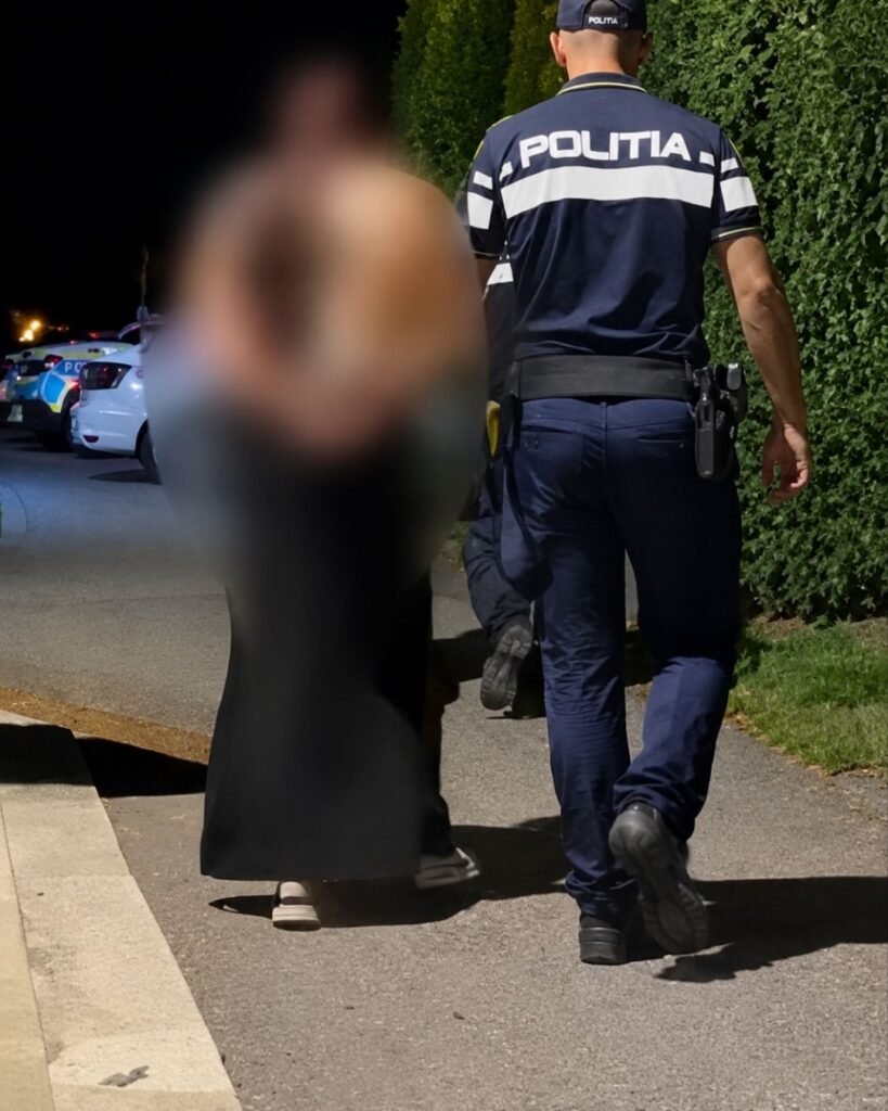 Bărbat bătut și jefuit de două femei. Agresoarele au plecat cu 35.000 de lei din casa clujeanului