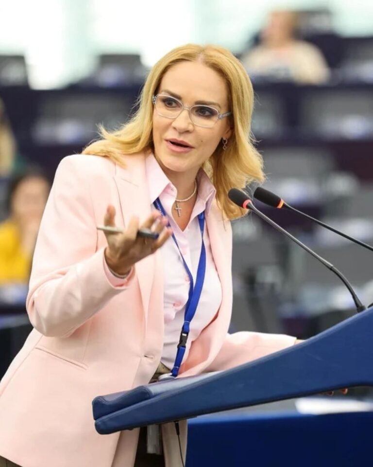 Gabriela Firea intervine în scandalul repatrierii fiicei lui Victor Ponta din Emirate: „Mi s-a strâns sufletul când am ascultat durerea din glasul Dacianei Sârbu”