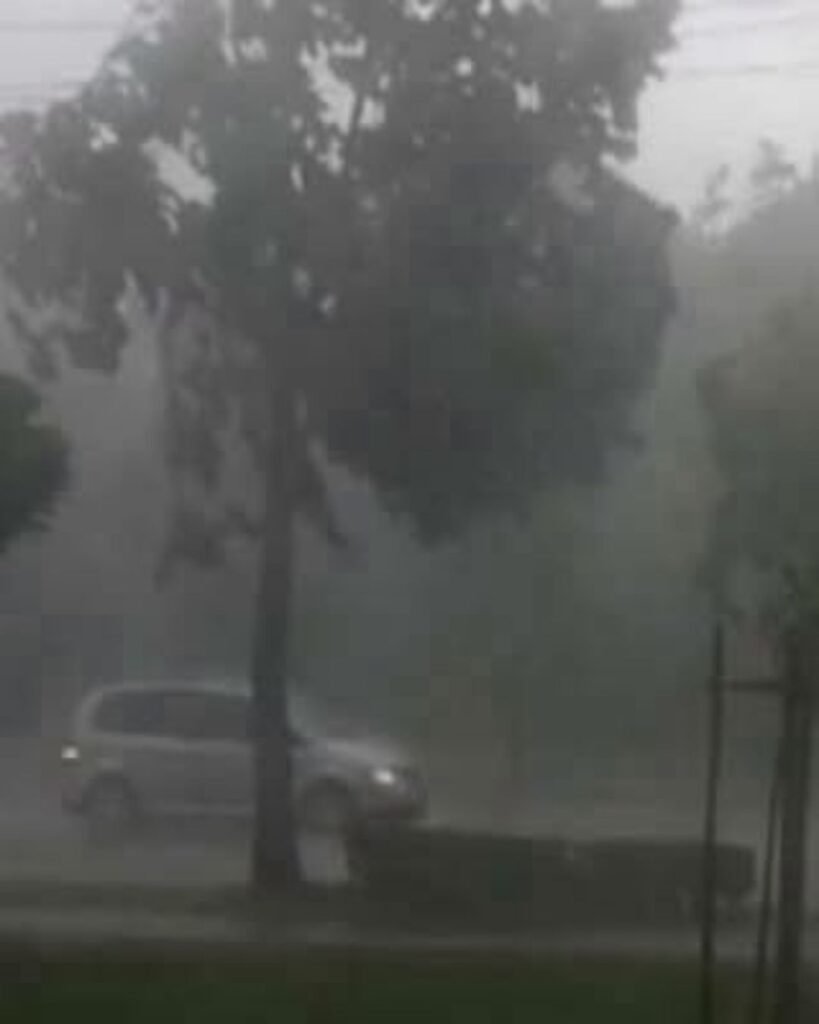 Șase județe sub cod portocaliu de caniculă. Seara vin vijelii și ploi extreme în sud-est